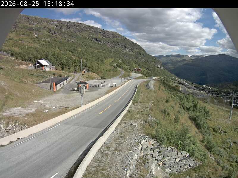Røldalstunnelen aust, retning Røldal