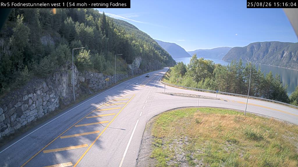 Fodnestunnelen vest, retning Fodnes FK