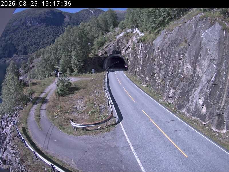 Kongsnes, retning Vadheim