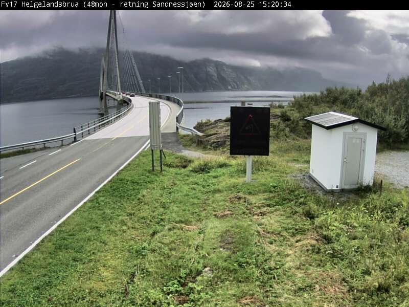 Helgelandsbrua, retning Sandnessjøen