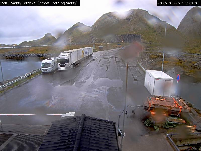 Værøy ferjekai, retning Værøy