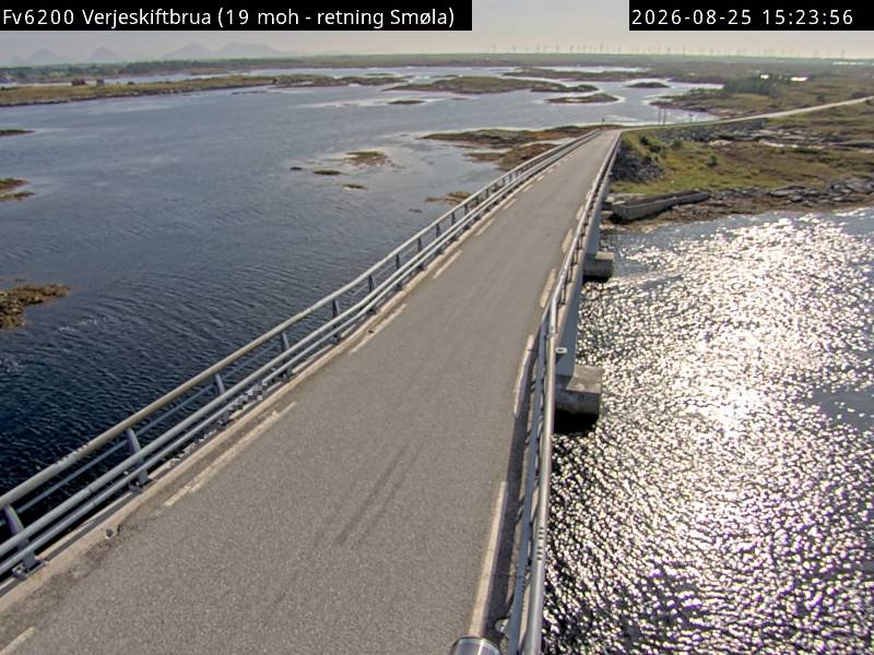 Verjeskiftbrua, retning Smøla