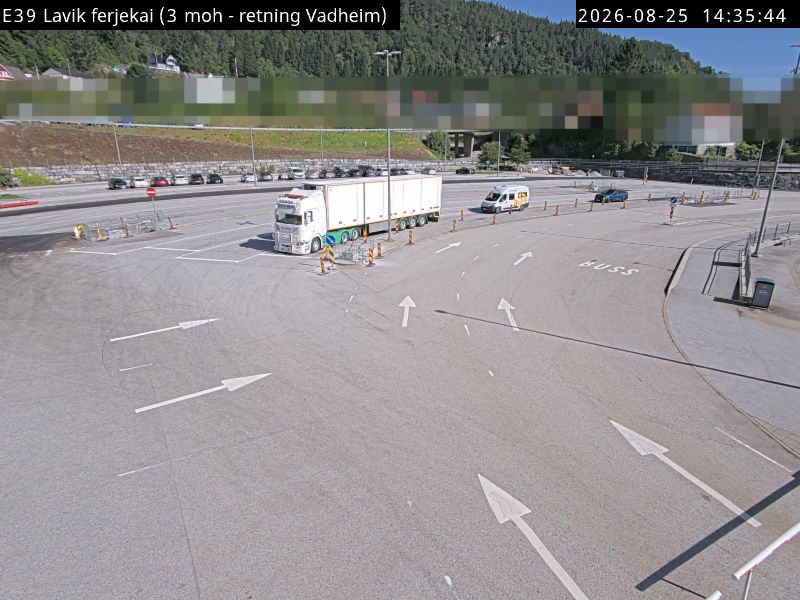Lavik ferjekai, retning Vadheim