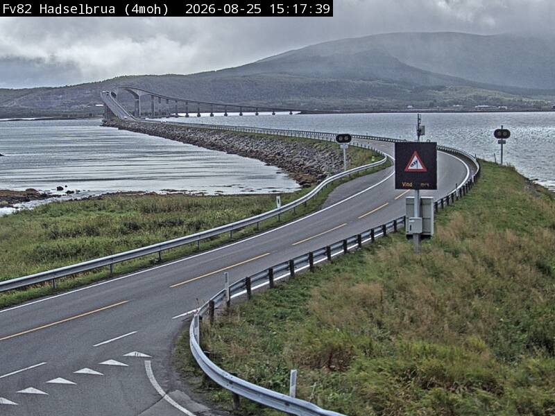 Hadselbrua, retning Stokmarknes