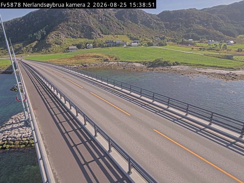 Nerlandsøybrua, retning Fosnavåg